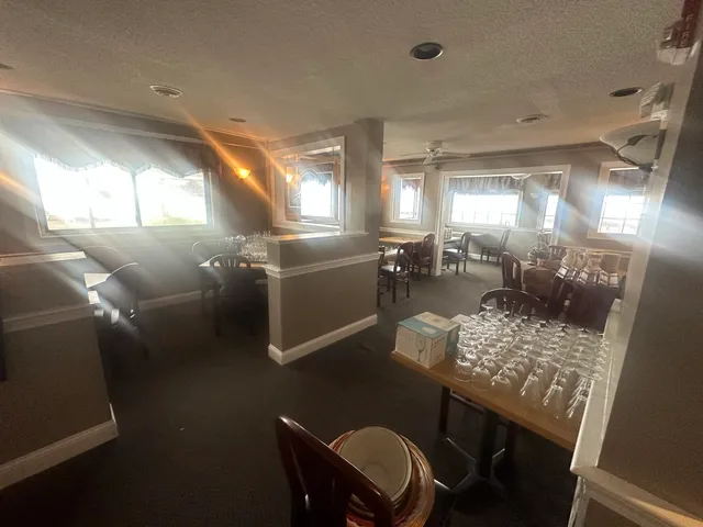 $1,250,000 | 379 A Ocean Boulevard, Hampton, NH 03842