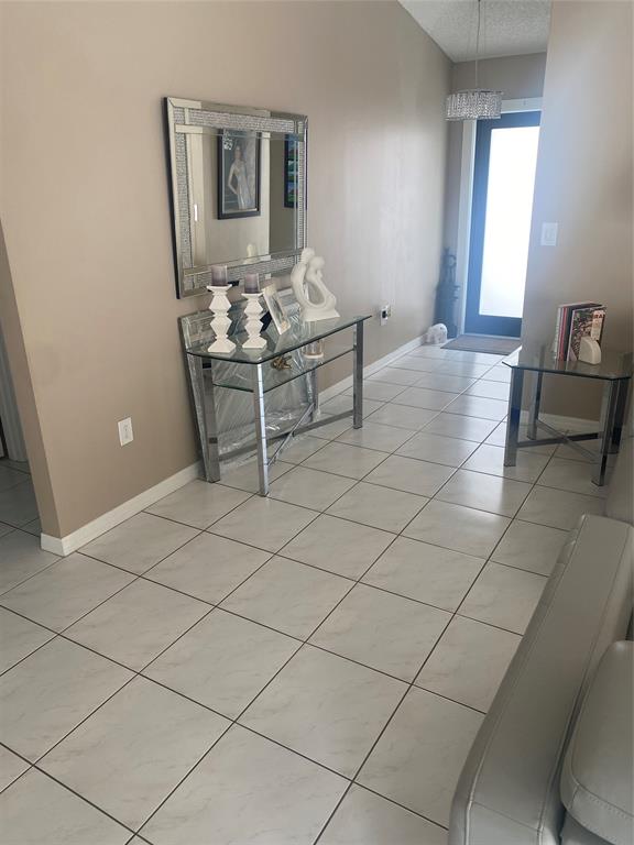 16322 Southwest 76th Street Miami, FL 33193 - Photo 16 of 31