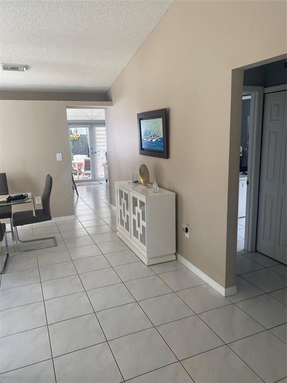 16322 Southwest 76th Street Miami, FL 33193 - Photo 17 of 31