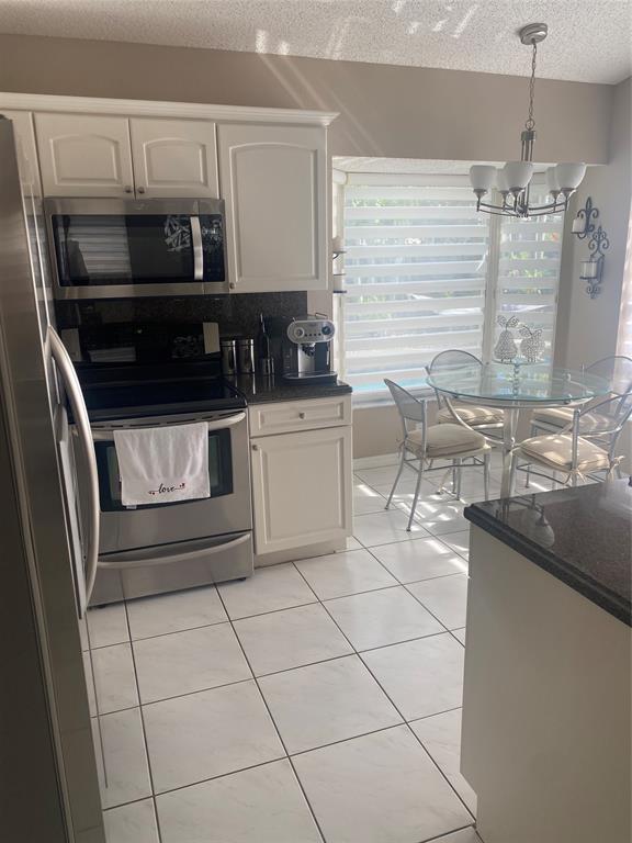 16322 Southwest 76th Street Miami, FL 33193 - Photo 26 of 31