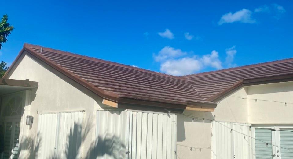 16322 Southwest 76th Street Miami, FL 33193 - Photo 6 of 31