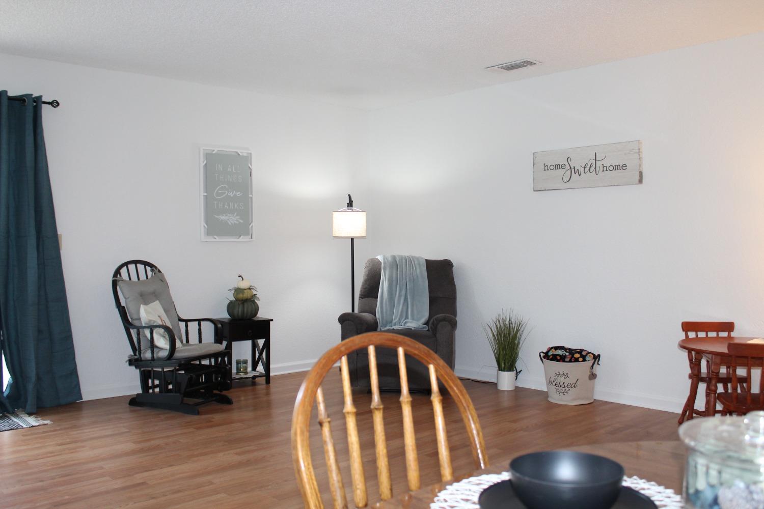 13431 South Henderson Road Caruthers, CA 93609 - Photo 3 of 14 a living room with furniture