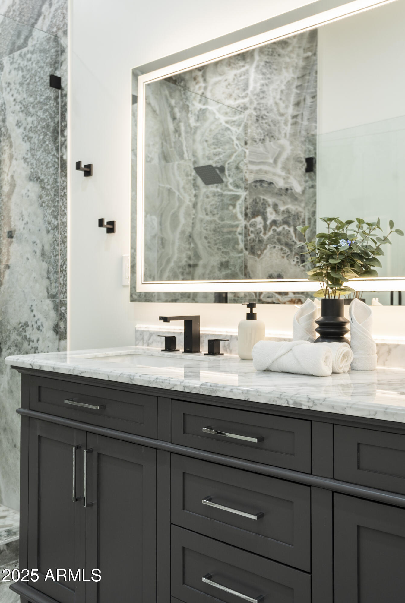 5049 East Shaw Butte Drive Scottsdale, AZ 85254 - Photo 51 of 88 52-print-Shaw-52