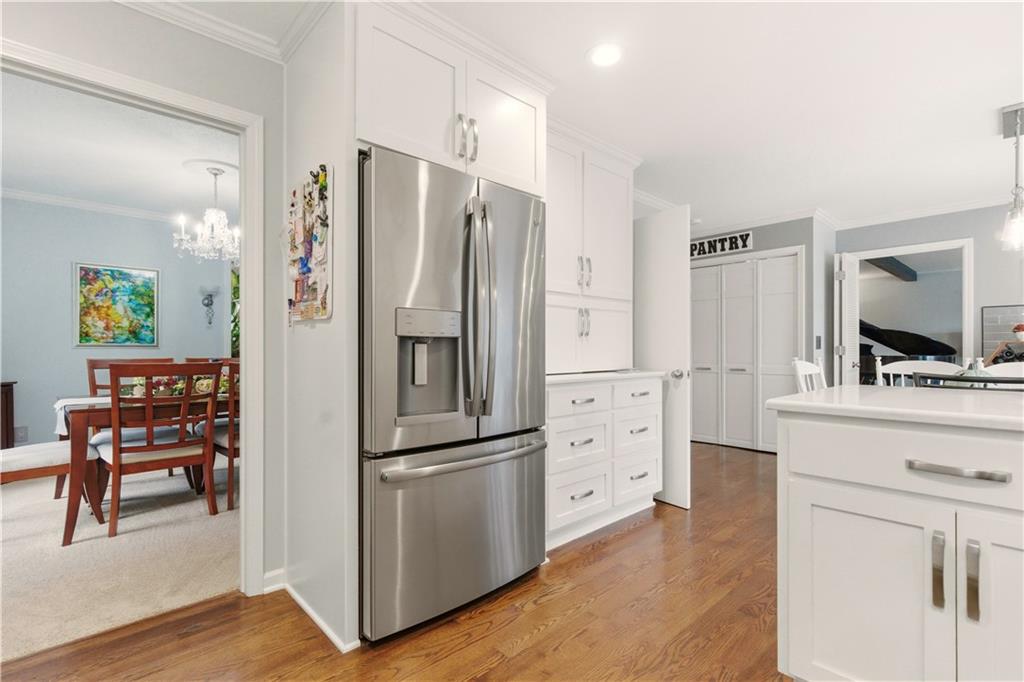 6817 Lakeshore Drive Raytown, MO 64133 - Photo 17 of 73