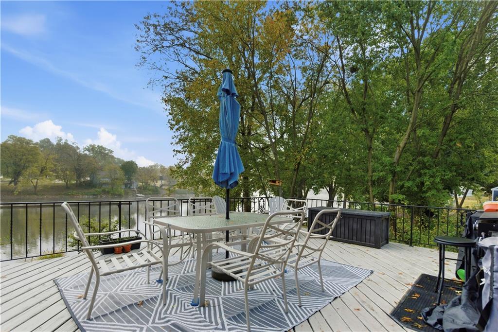 6817 Lakeshore Drive Raytown, MO 64133 - Photo 19 of 73