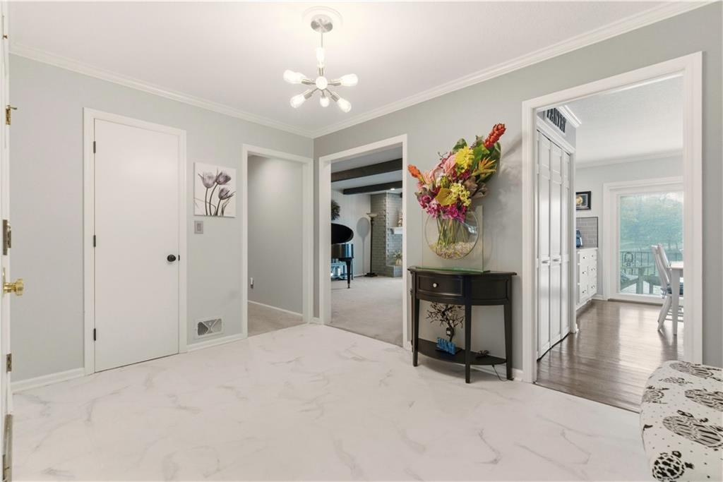 6817 Lakeshore Drive Raytown, MO 64133 - Photo 24 of 73