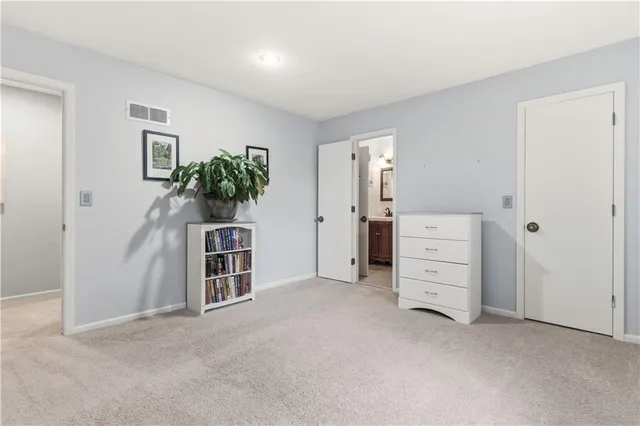 $475,000 | 6817 Lakeshore Drive, Raytown, MO 64133