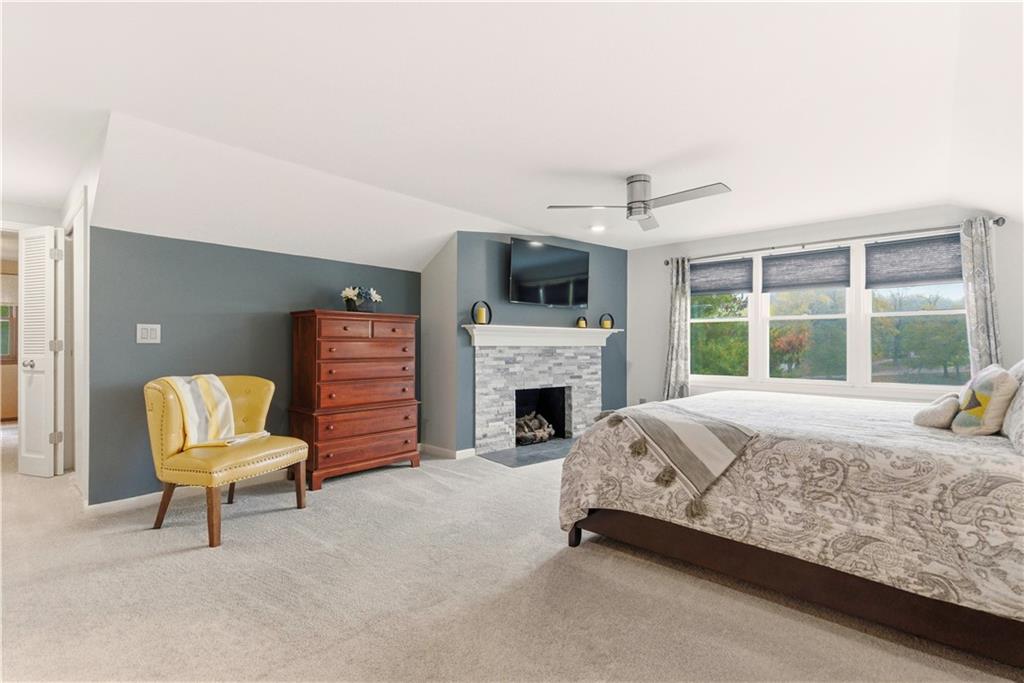 6817 Lakeshore Drive Raytown, MO 64133 - Photo 35 of 73