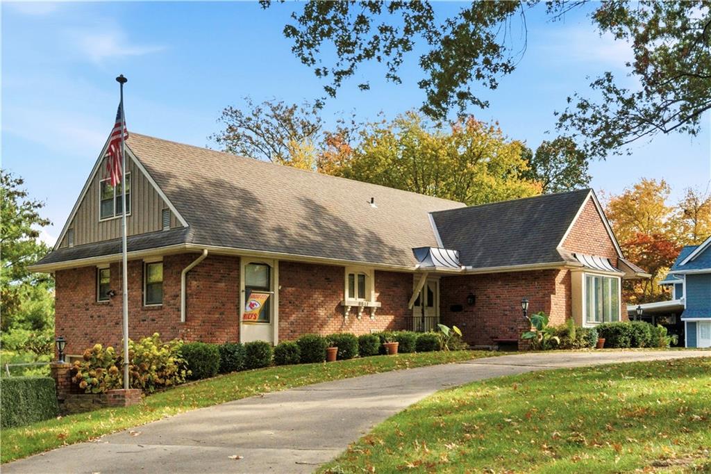 6817 Lakeshore Drive Raytown, MO 64133 - Photo 73 of 73