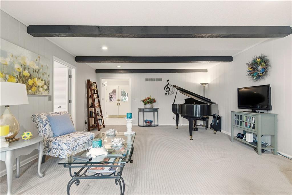 6817 Lakeshore Drive Raytown, MO 64133 - Photo 8 of 73