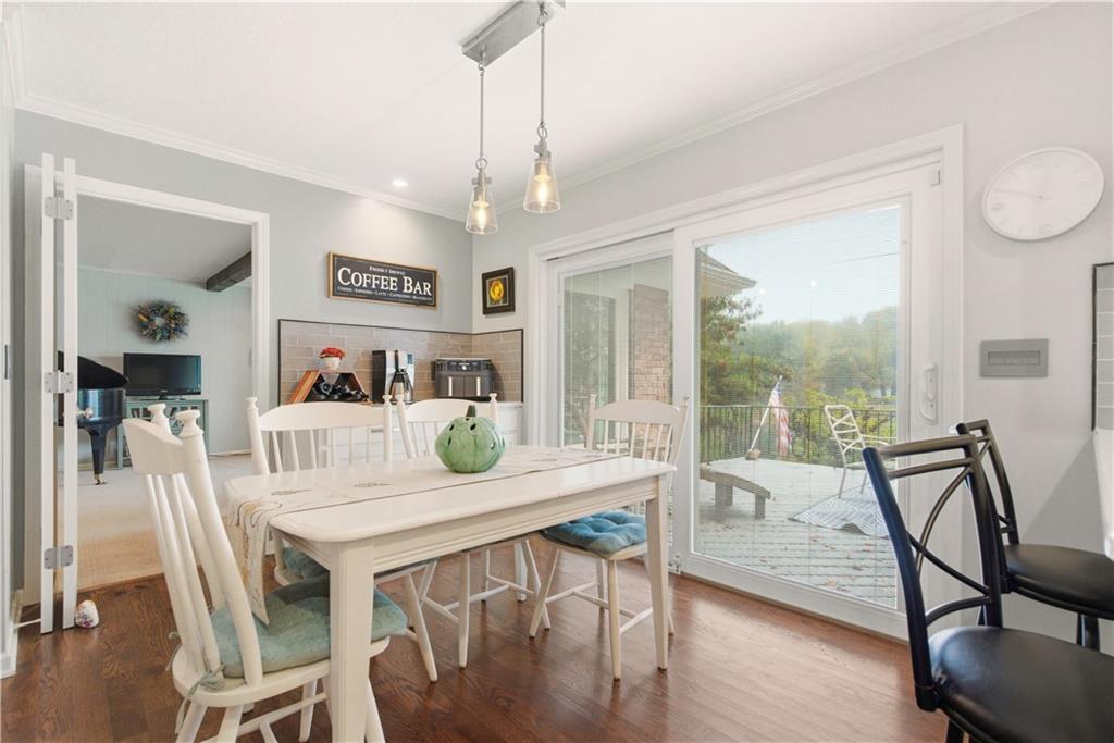 6817 Lakeshore Drive Raytown, MO 64133 - Photo 10 of 73