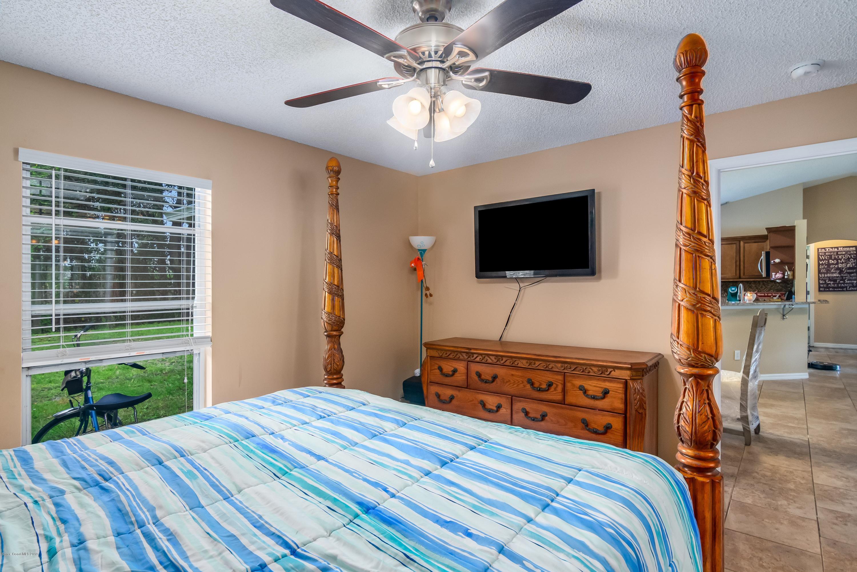 521 Koutnik Road Southeast Palm Bay, FL 32909 - Photo 14 of 26 5