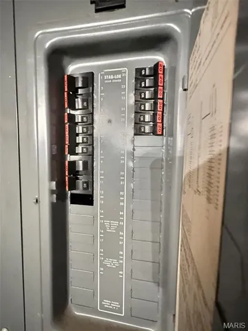 $189,000 | 310 Arlington Drive, Scott City, MO 63780