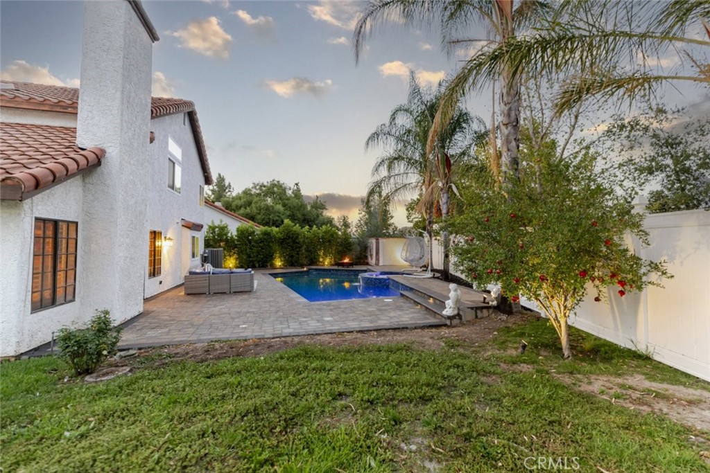 25010 Foxtail Court Stevenson Ranch, CA 91381 - Photo 14 of 64 a view of a yard in front of house