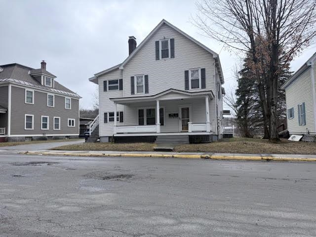 77 Ayers Street Barre, VT 05641 - Photo 2 of 10