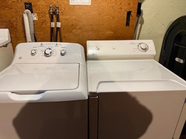 77 Ayers Street Barre, VT 05641 - Photo 5 of 10