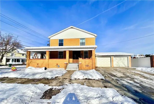 $214,900 | 214 West Cedar Avenue, Connellsville, PA 15425