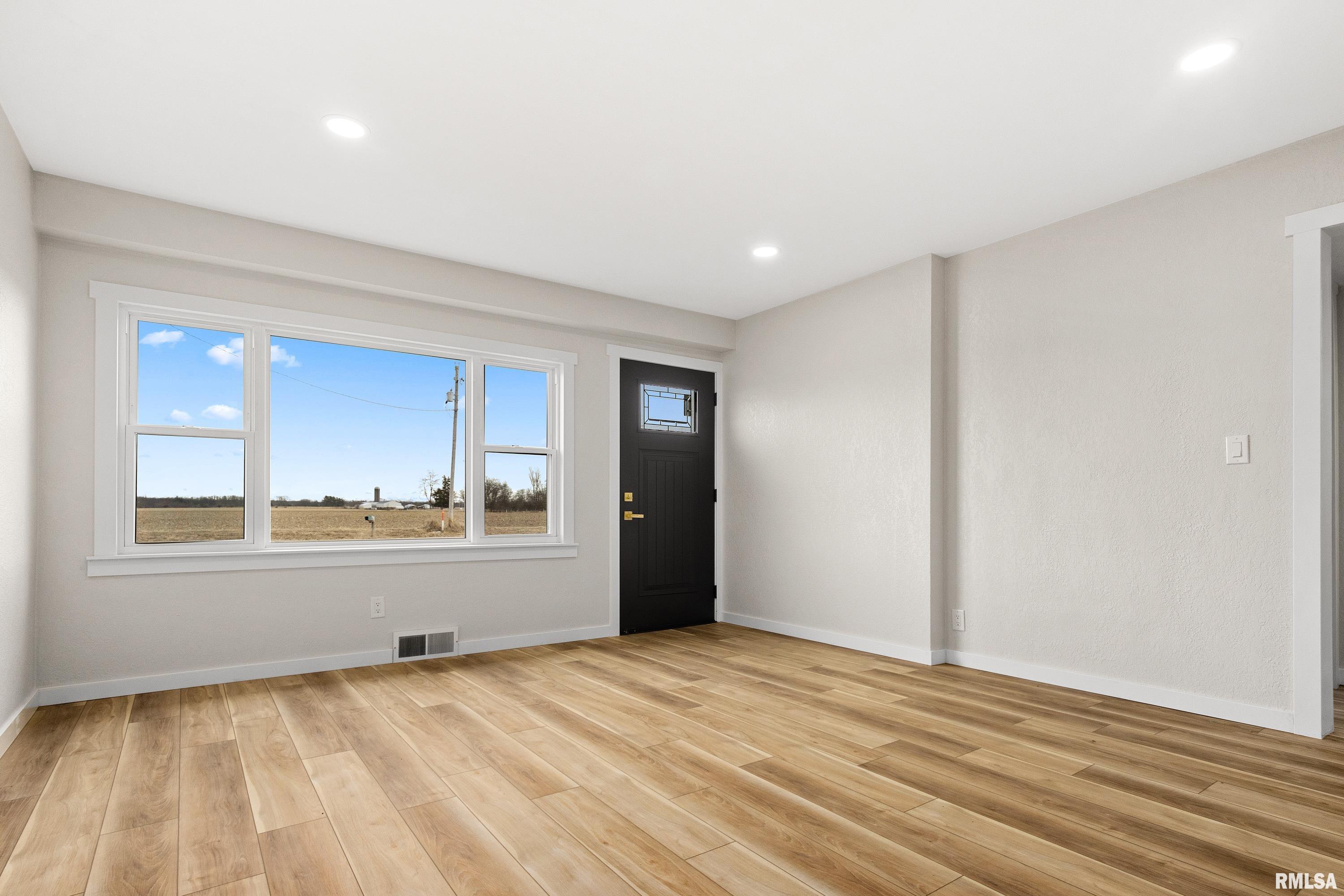 5621 Martin Weber Road Glasford, IL 61533 - Photo 28 of 69