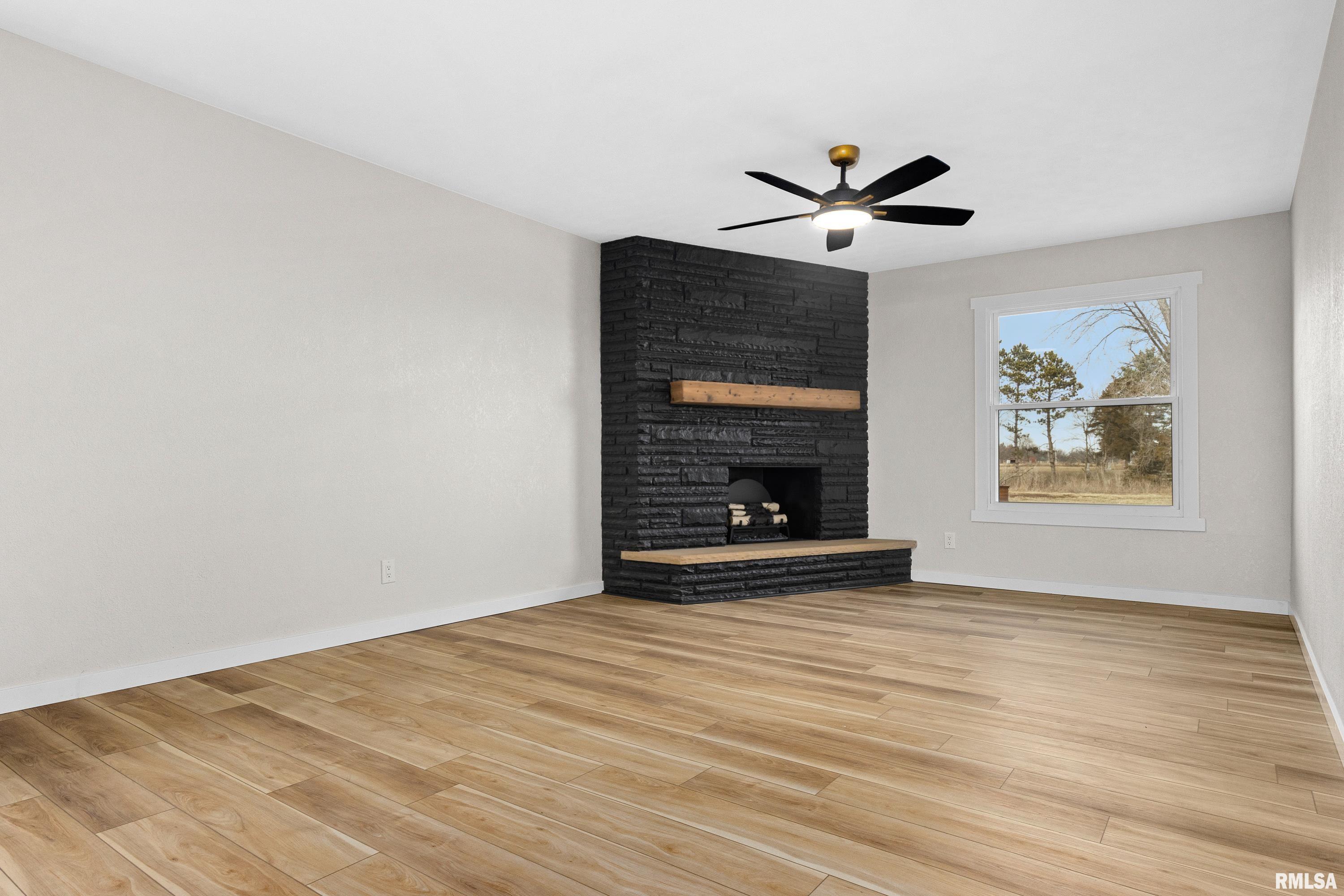 5621 Martin Weber Road Glasford, IL 61533 - Photo 44 of 69