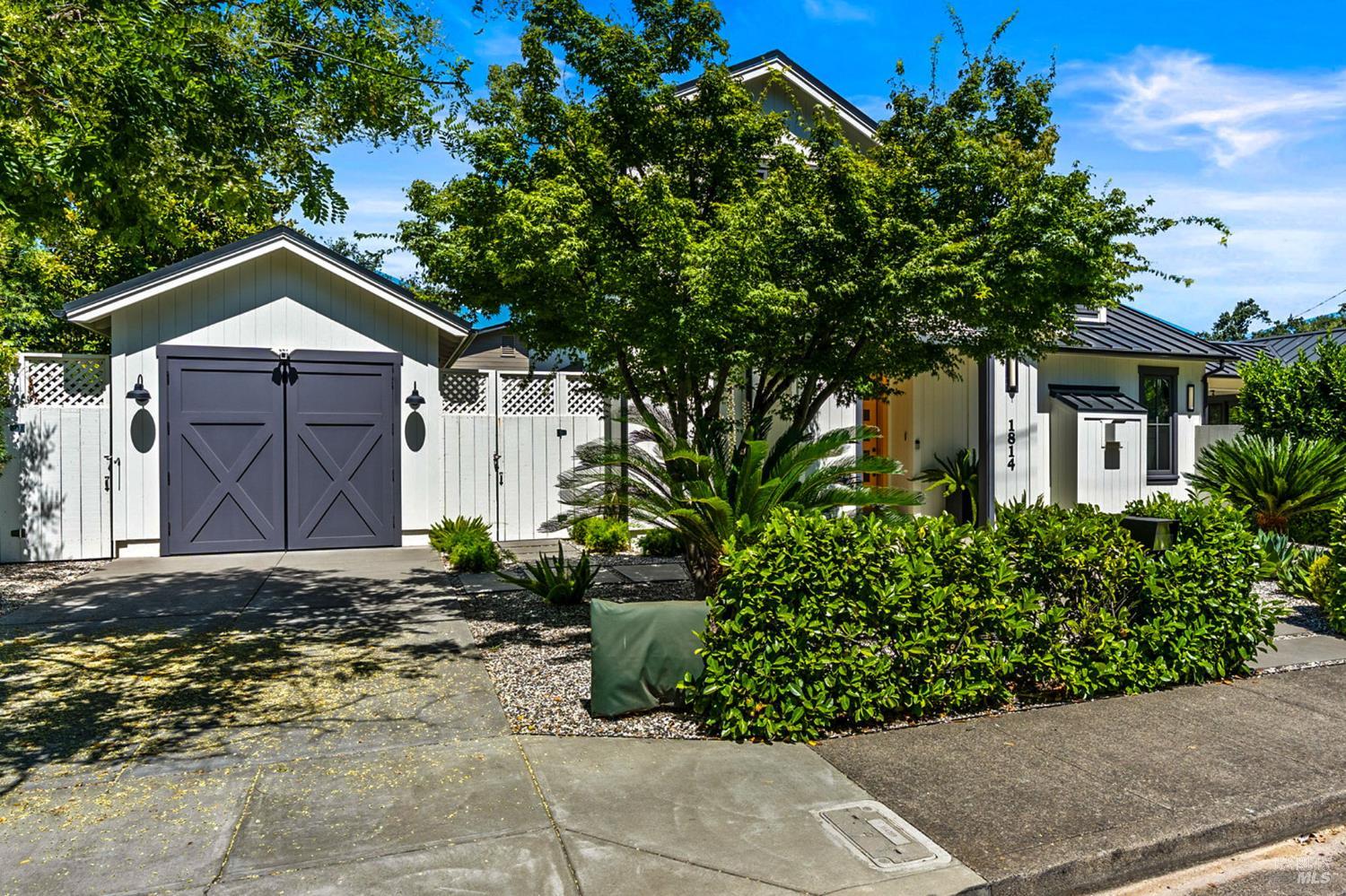 1814 Spring Street St. Helena, CA 94574 - Photo 4 of 88