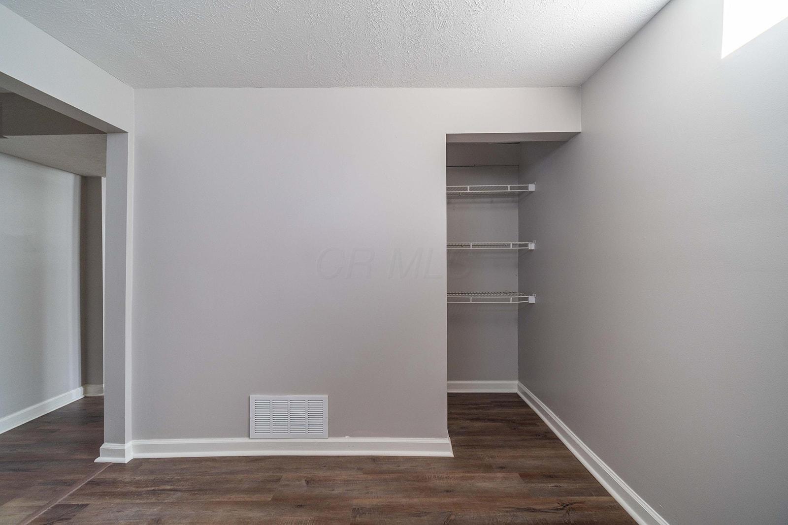 1875 Stetson Road Columbus, OH 43232 - Photo 43 of 53 Gallery Image 43