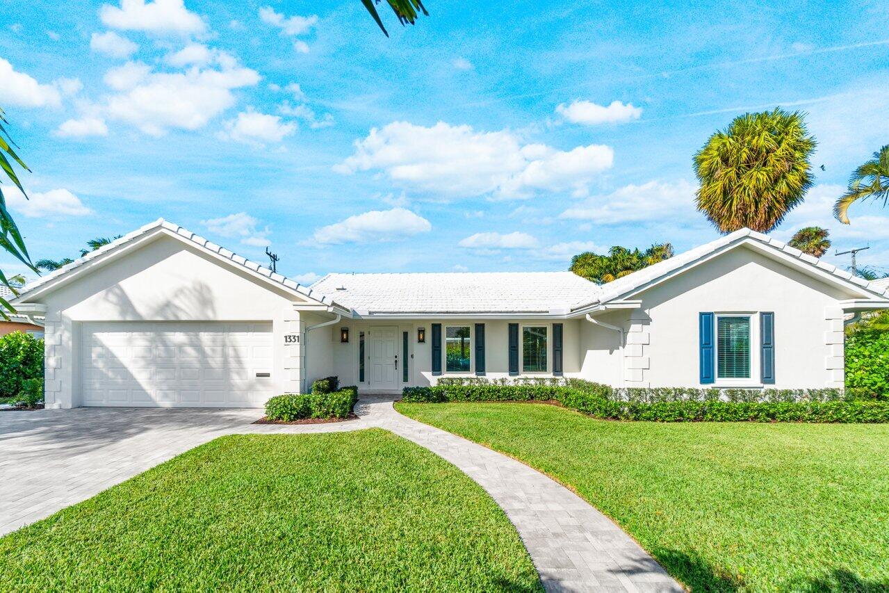1331 Mulberry Way Boca Raton, FL 33486 - Photo 1 of 30 4