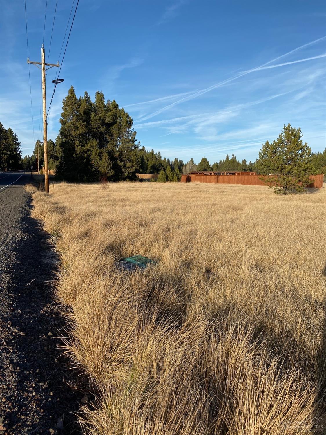 17019 Covina Road Bend, OR 97707 - Photo 6 of 10 a view of lake with mountain