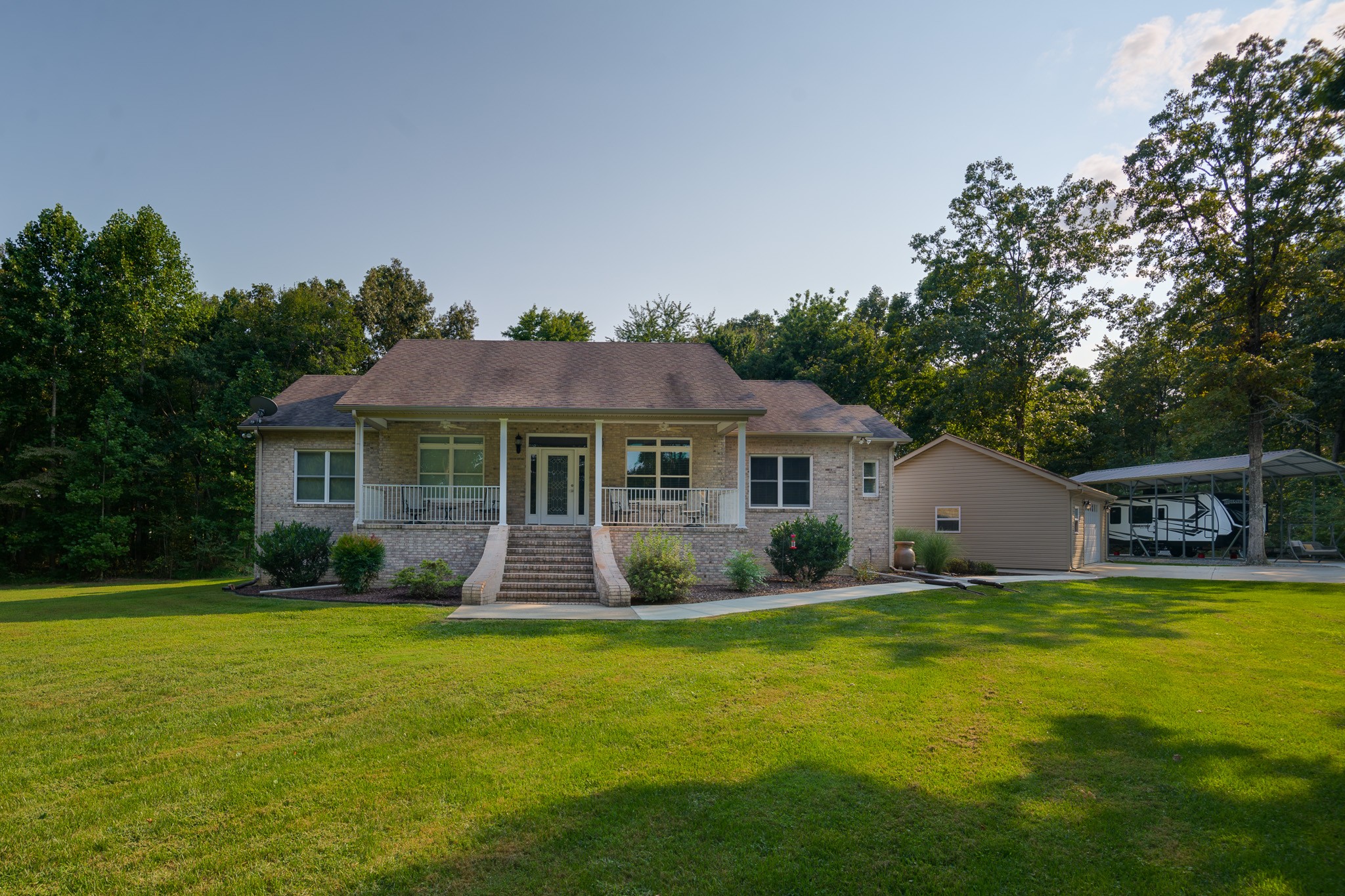 922 Old Seminary Road Manchester, TN 37355 - Photo 2 of 48 Gallery Image 2