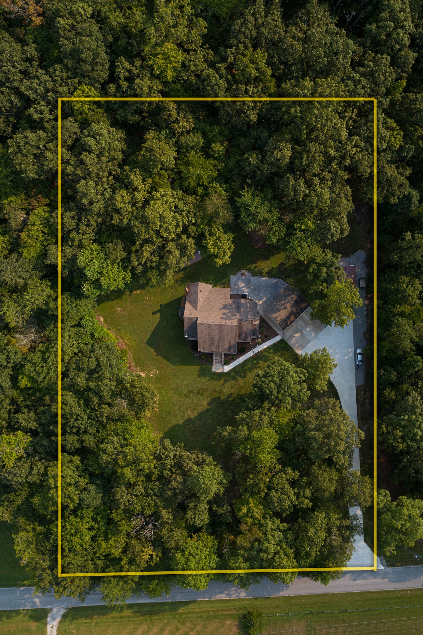 922 Old Seminary Road Manchester, TN 37355 - Photo 6 of 48 Gallery Image 6