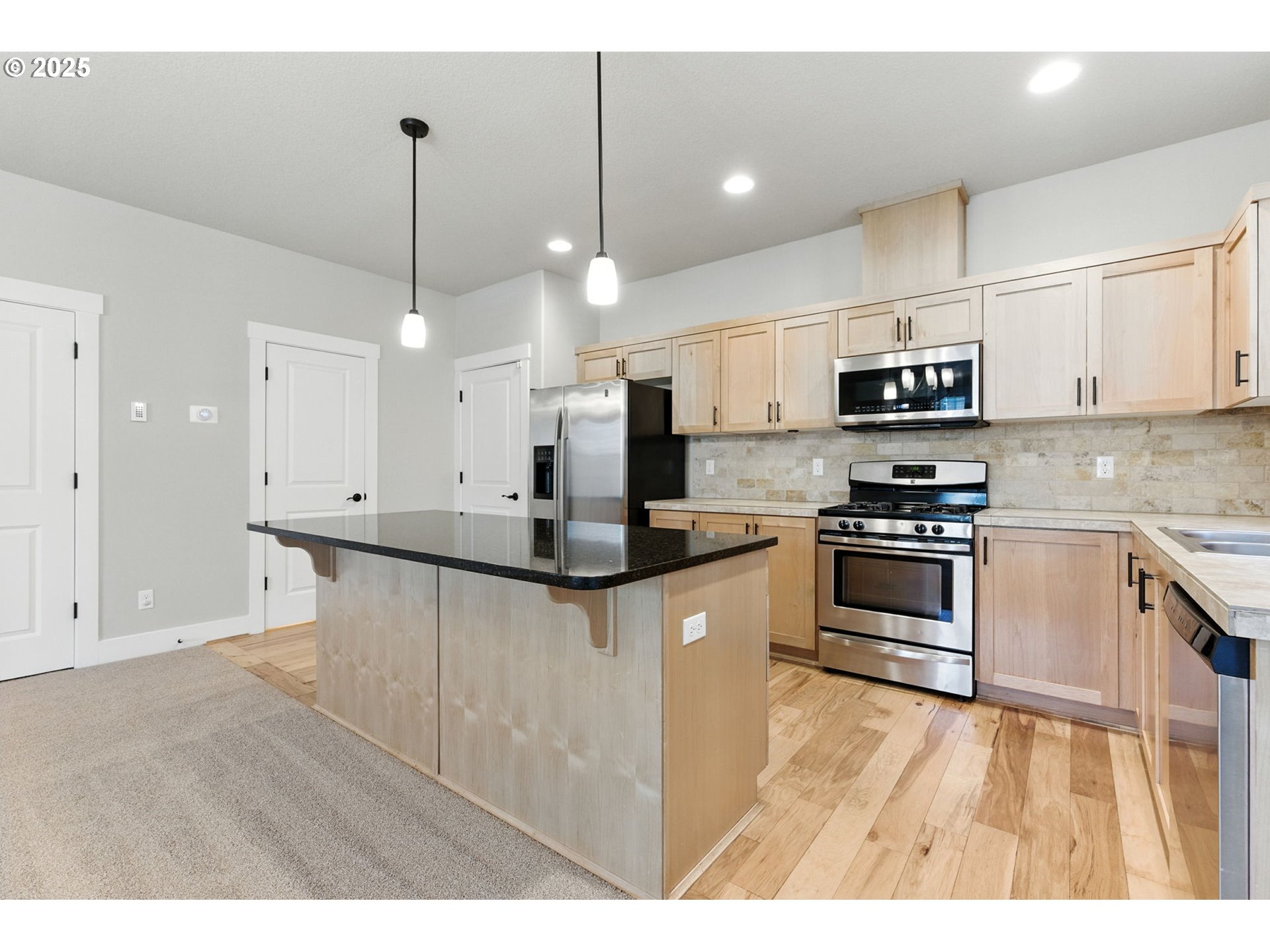 268 Southwest 204th Terrace Beaverton, OR 97006 - Photo 12 of 46