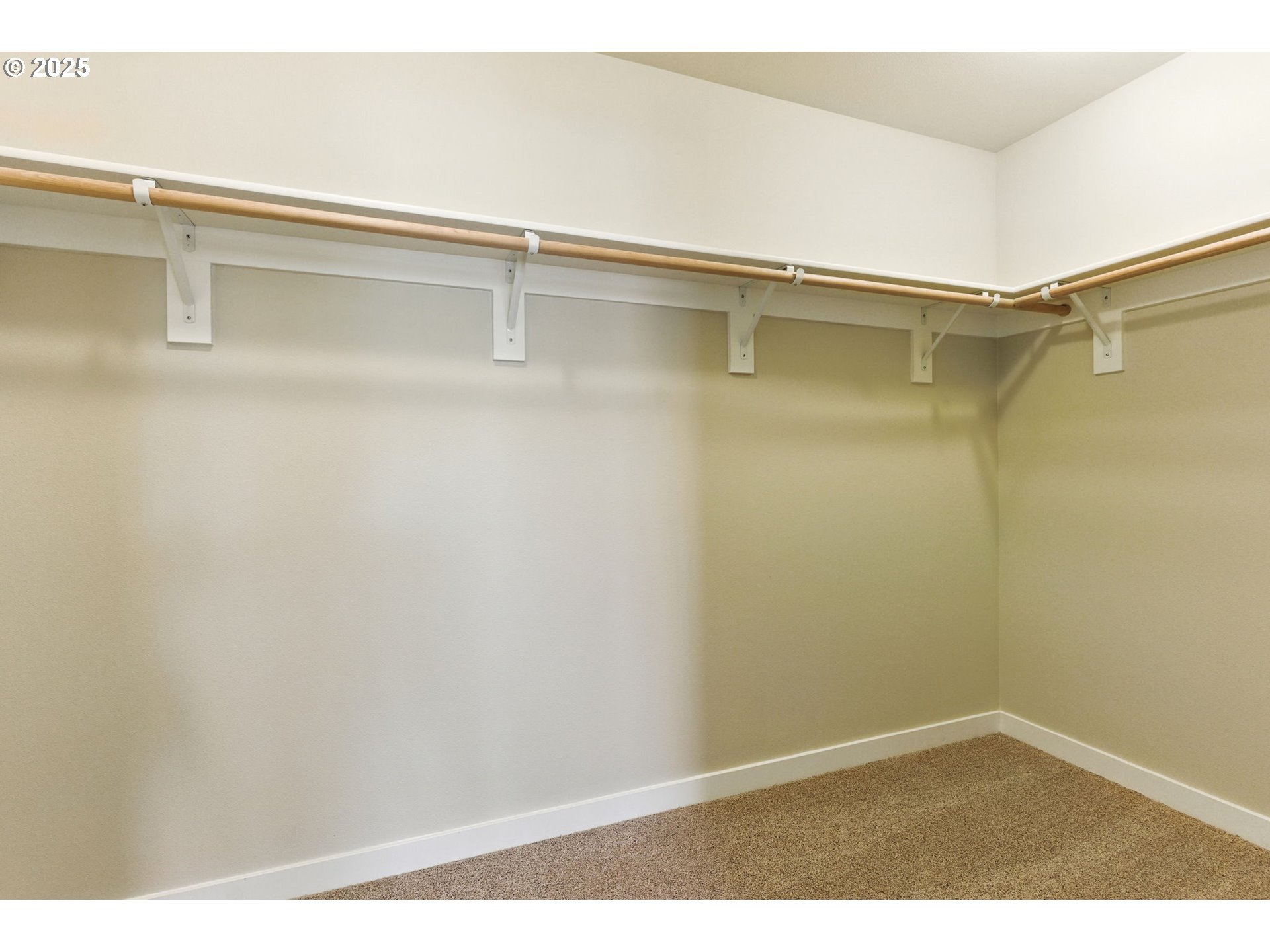 268 Southwest 204th Terrace Beaverton, OR 97006 - Photo 33 of 46