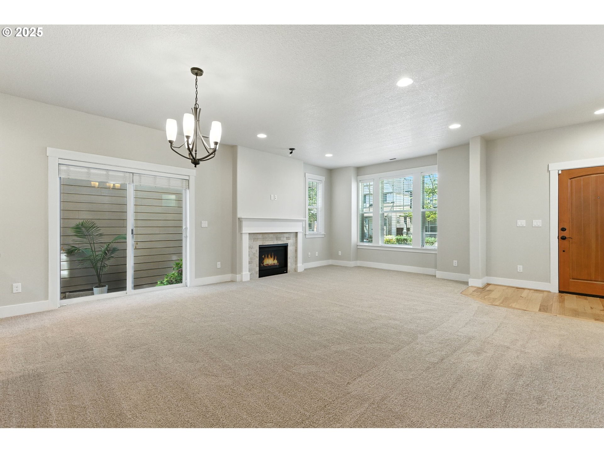 268 Southwest 204th Terrace Beaverton, OR 97006 - Photo 8 of 46