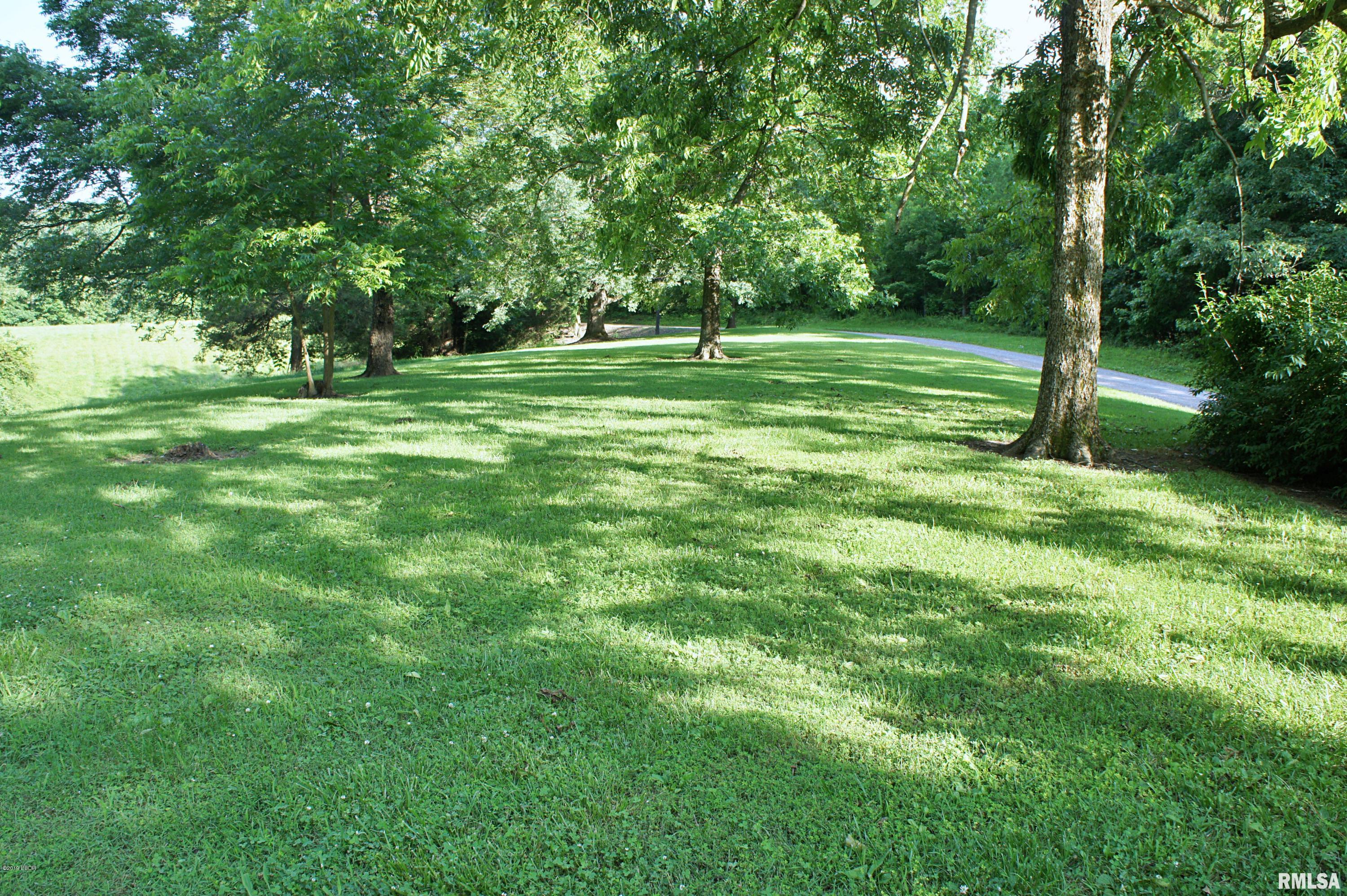 4651 Benton Road Metropolis, IL 62960 - Photo 8 of 32