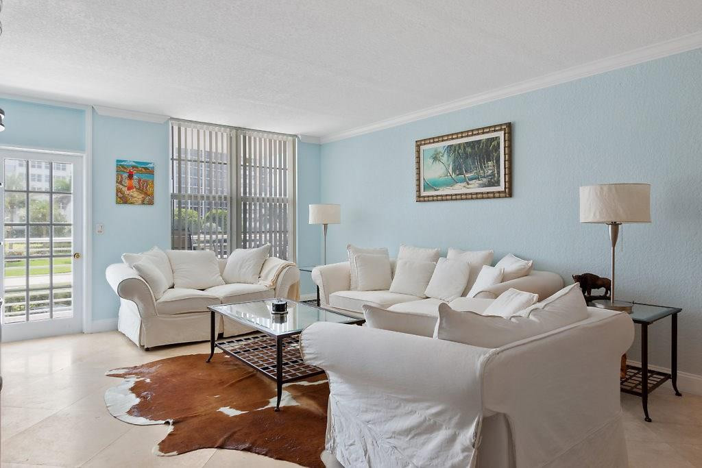 2851 South Ocean Boulevard, Unit 2A Boca Raton, FL 33432 - Photo 3 of 27 Photo 3