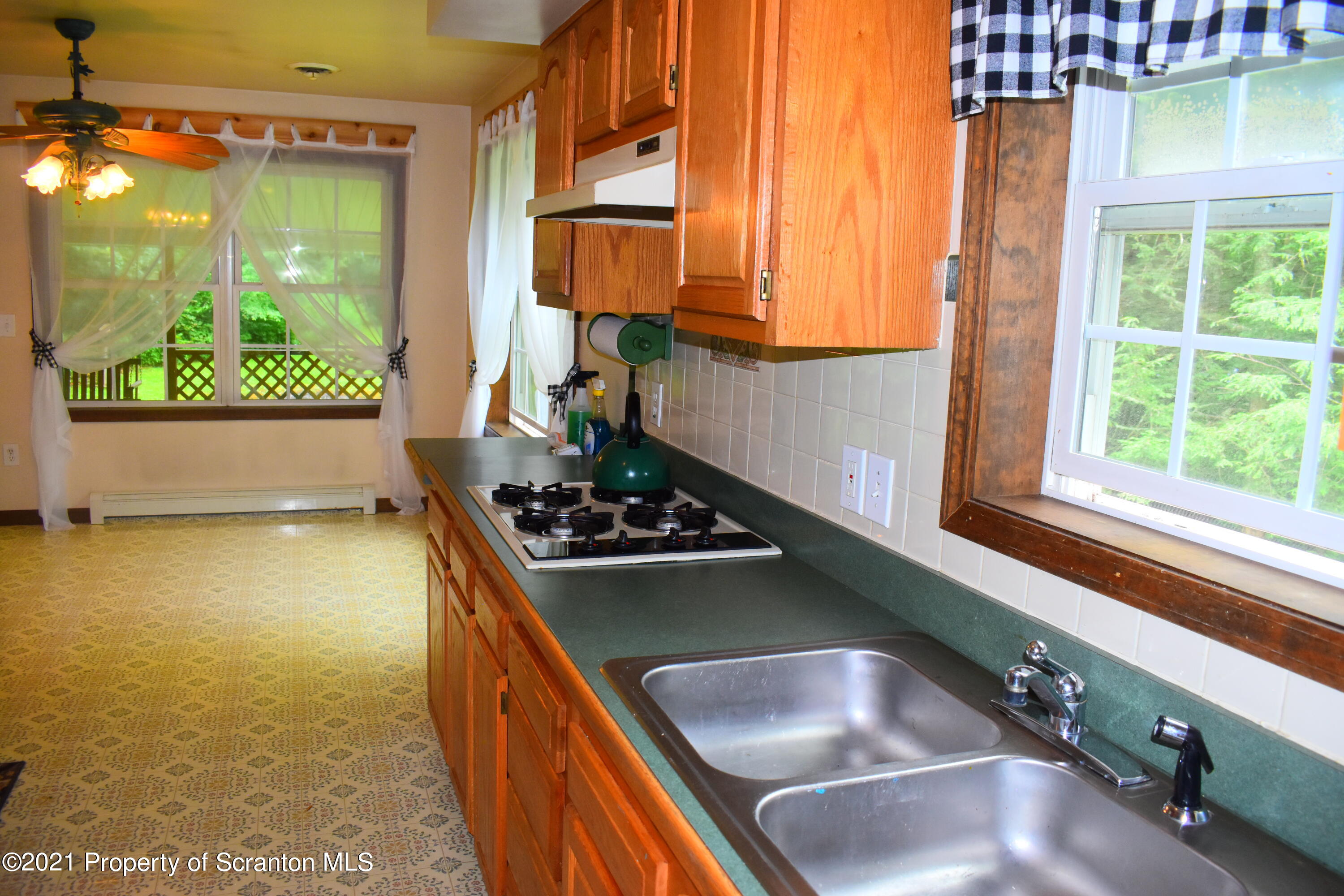 386 Maloney Hl Road Nicholson, PA 18446 - Photo 8 of 82