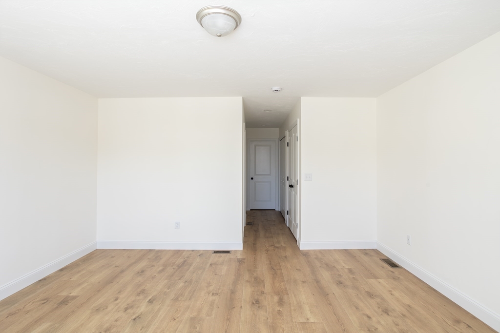 2 Hayley Circle Rochester, MA 02770 - Photo 20 of 28 Gallery Image 20