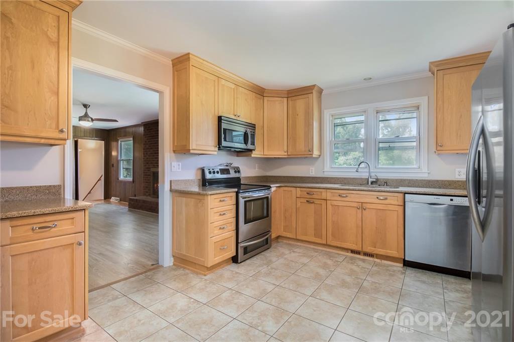 2838 Spring Valley Road Rock Hill, SC 29730 - Photo 7 of 31 Gallery Image 7
