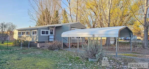 $35,000 | 117 Salmon Meadows Street, Salmon, ID 83467