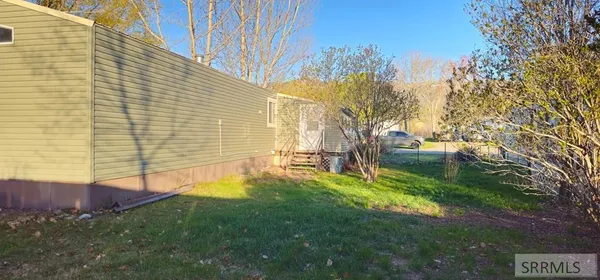 $35,000 | 117 Salmon Meadows Street, Salmon, ID 83467