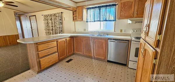 $35,000 | 117 Salmon Meadows Street, Salmon, ID 83467