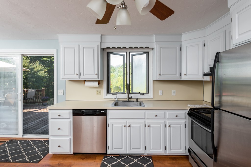 29 Yoke Road, Unit 29 Bridgewater, MA 02324 - Photo 5 of 22 Gallery Image 5