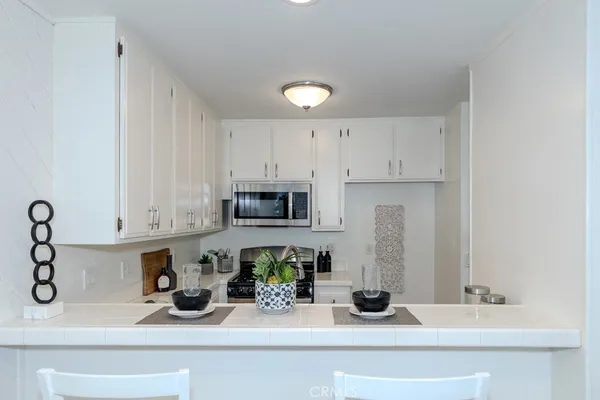 $465,000 | 4900 East Chapman Avenue, Unit 90, Orange, CA 92869