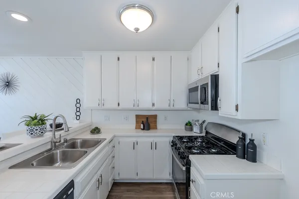 $465,000 | 4900 East Chapman Avenue, Unit 90, Orange, CA 92869