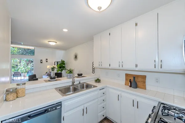 $465,000 | 4900 East Chapman Avenue, Unit 90, Orange, CA 92869