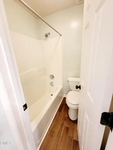 $1,950 | 820 Penncross Drive, Raleigh, NC 27610