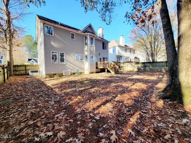 $1,950 | 820 Penncross Drive, Raleigh, NC 27610