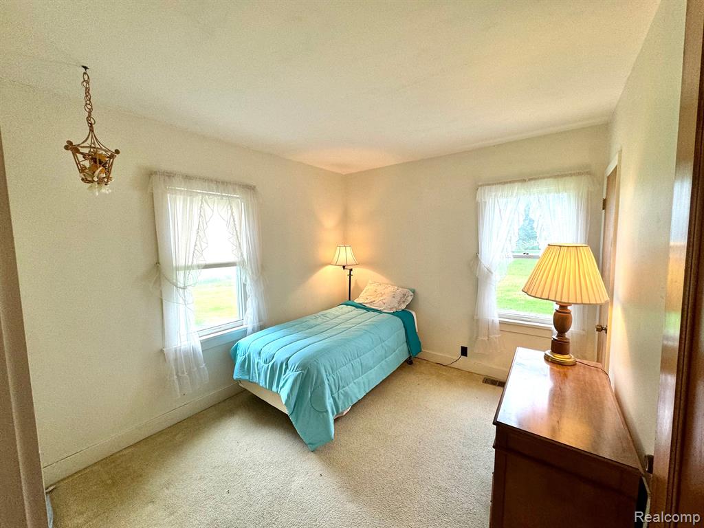 1141 South Oak Road Davison, MI 48423 - Photo 11 of 34