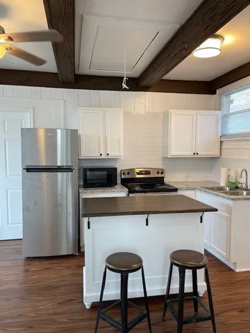 $614,900 | 7338 Fauna Street, Houston, TX 77061