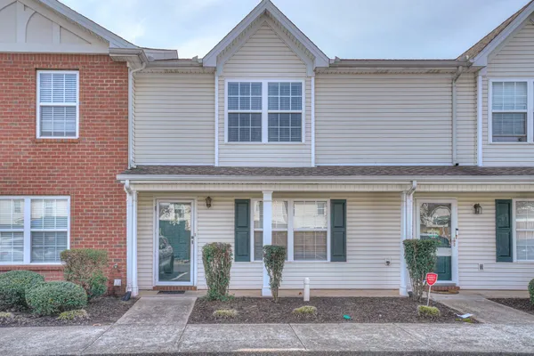 $1,700 | 415 Arapaho Drive, Murfreesboro, TN 37128