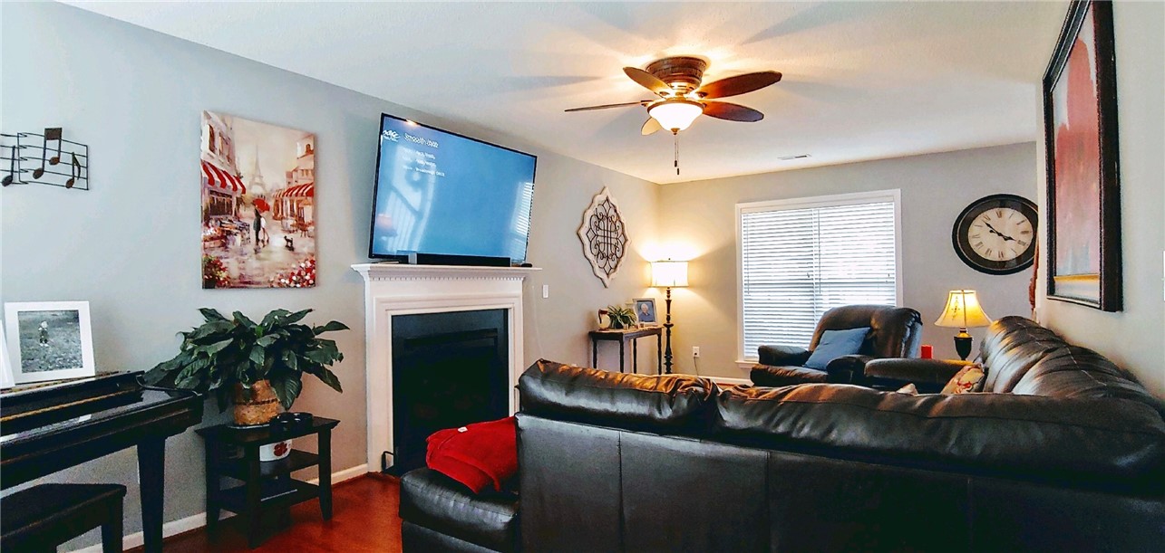 124 Rounded Wing Drive, Unit EASLEY Easley, SC 29642 - Photo 4 of 24 Gallery Image 4
